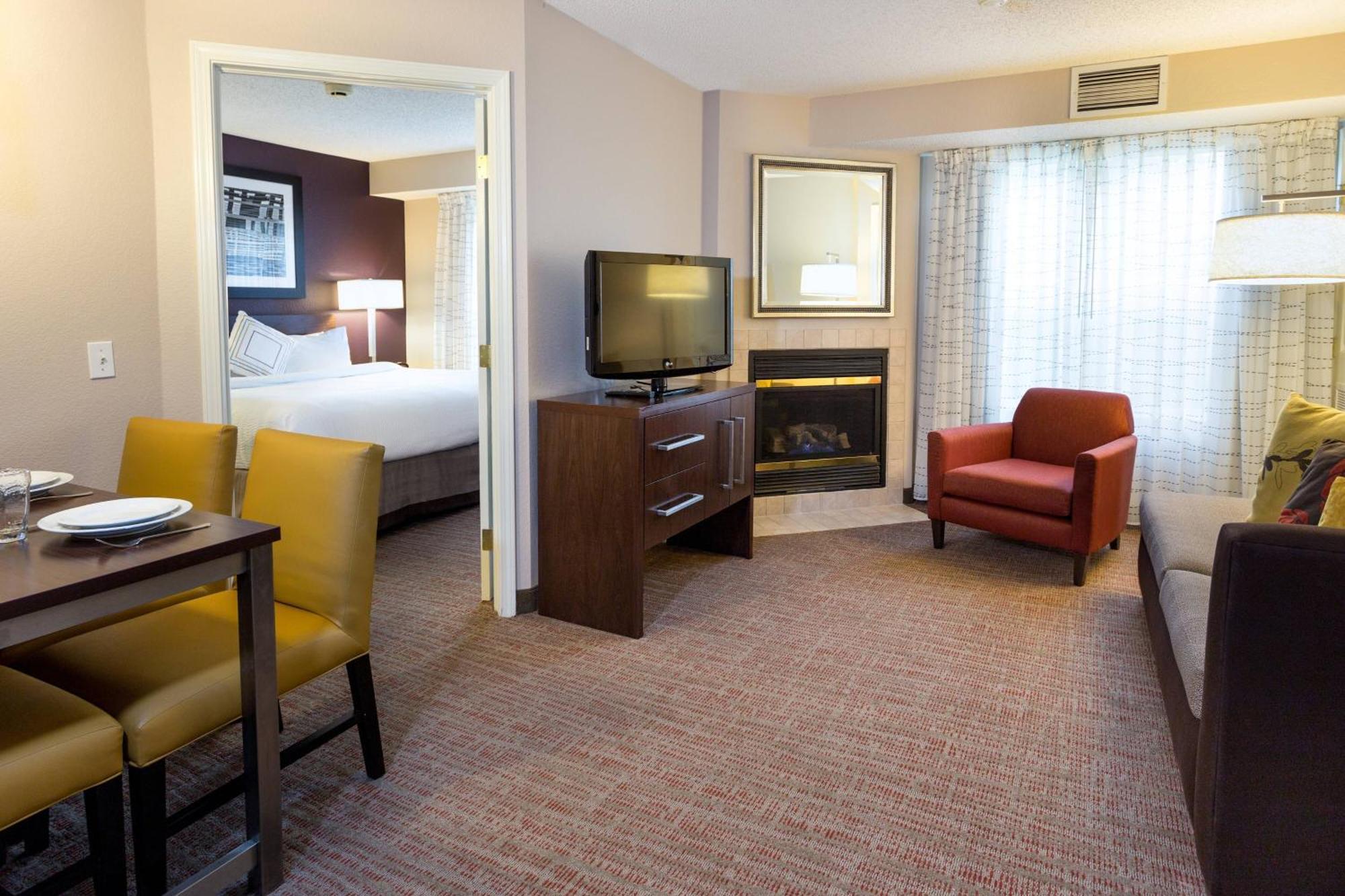 Residence Inn By Marriott Fort Collins Eksteriør bilde